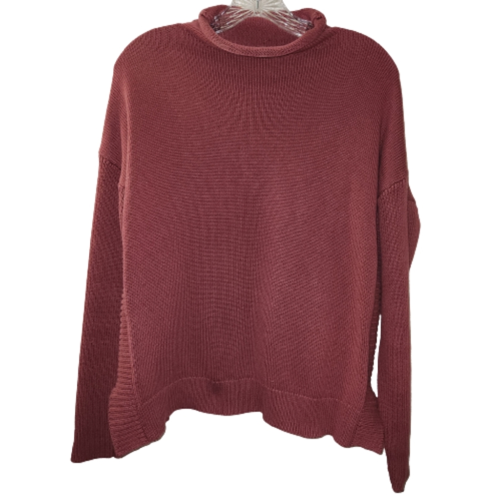 Tahari Woman's Turtleneck Sweater